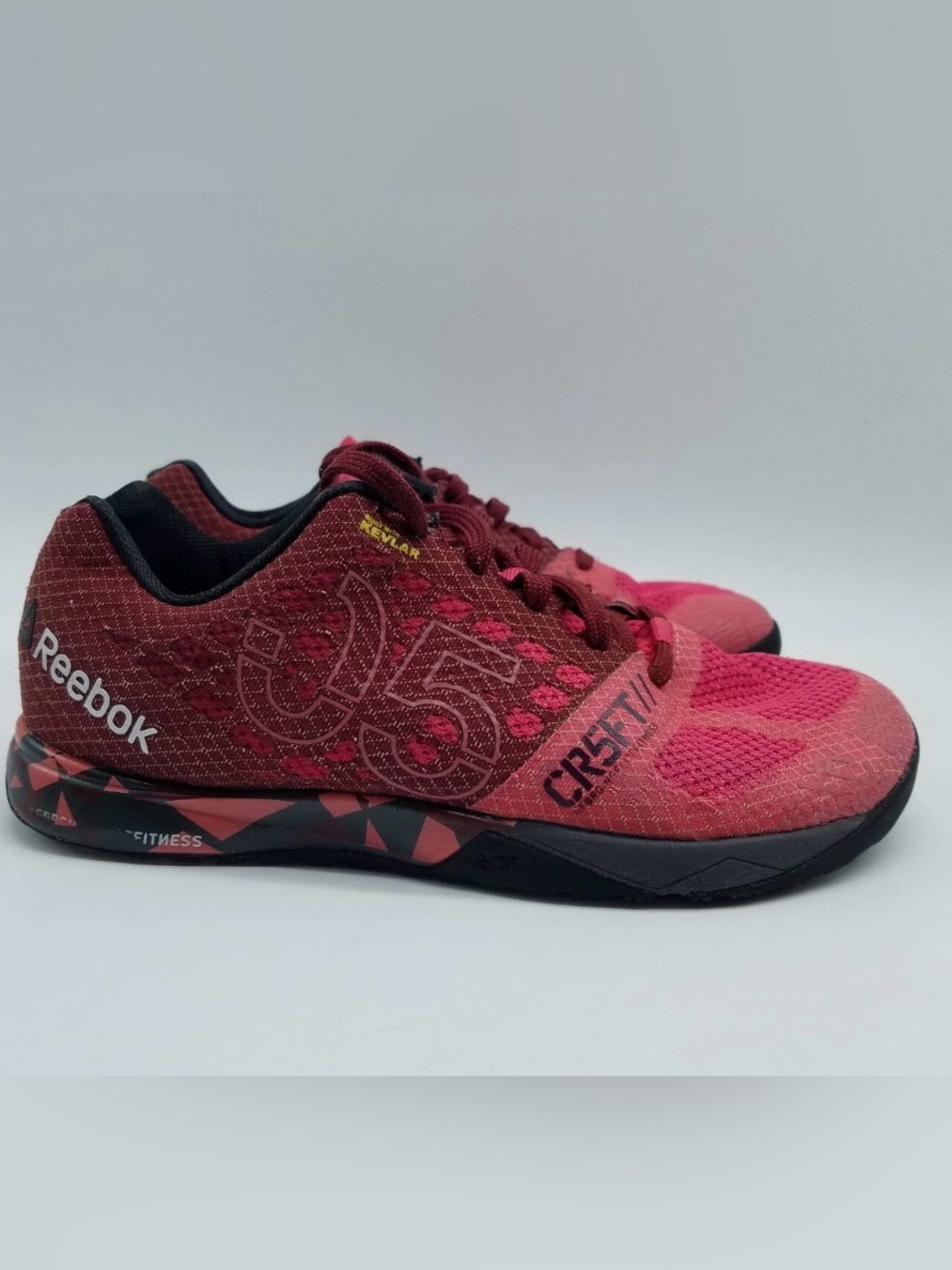 Reebok - Nano 5.0 - Women's 8.5 - V72420. Red